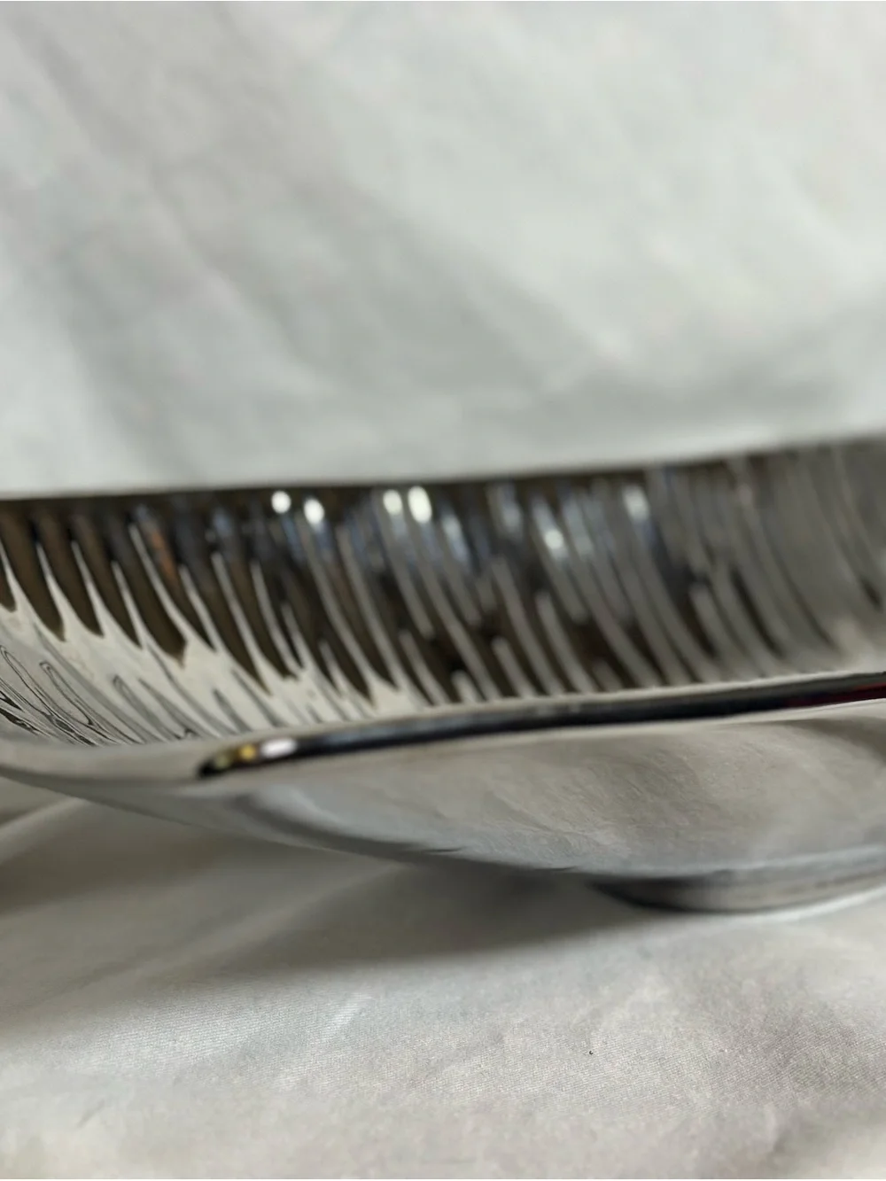Polished Mirrored Silver Decorative Decorative Bowl - Modern Home Decor